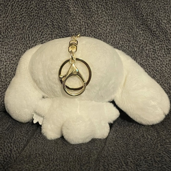 Pink Plaid Bow Cinnamoroll Plush Keychain (4”) - Picture 4 of 4